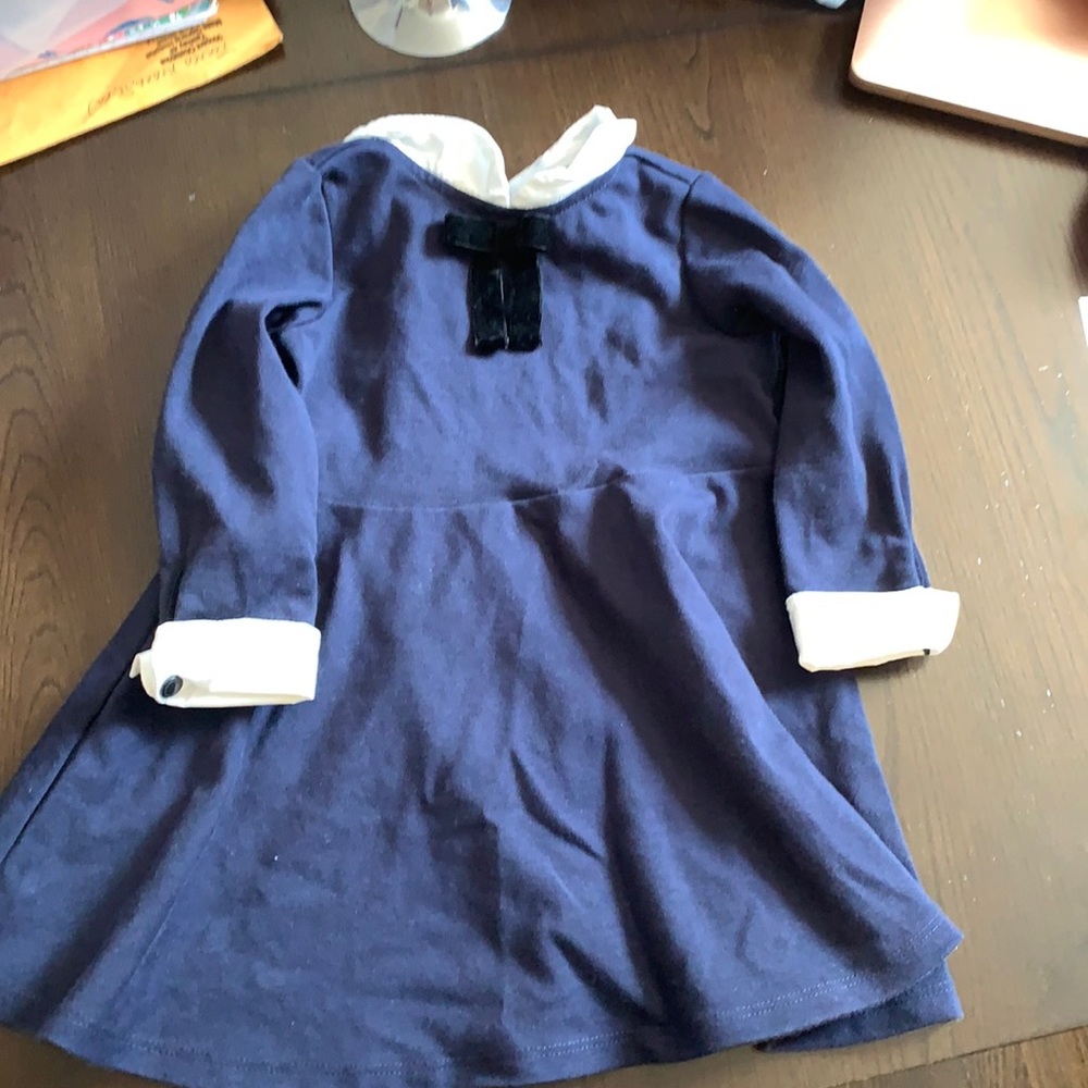 Adorable Hope and Henry dress 12-18m